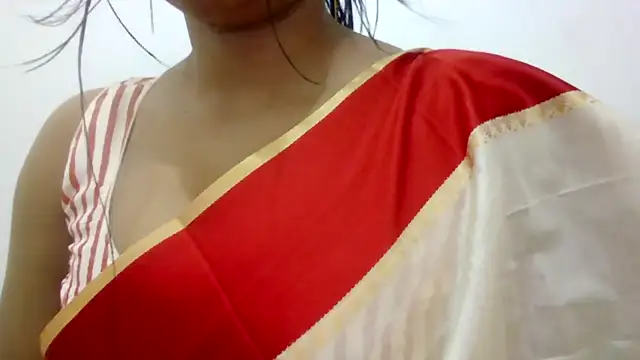 Queenhimanshi online show from November 29, 2025, 1:52 am