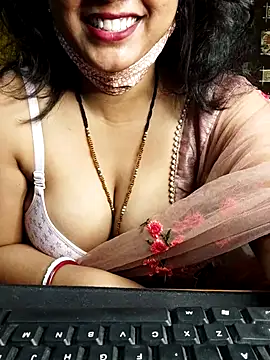 natasha bhabhi online show from November 3, 2025, 2:35 am