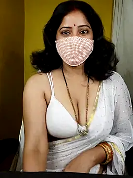 Snapshot of natasha_bhabhi chatting on July 6, 2026, 2:08 am natasha bhabhi online show from July 6, 2026, 2:08 am