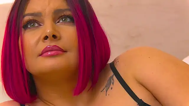 RissaRheys online show from December 17, 2024, 12:23 am