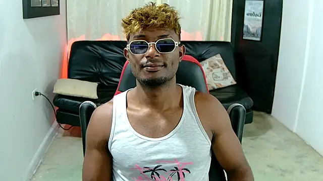 Snapshot of Black_indiian chatting on November 26, 2025, 5:25 pm Black indiian online show from November 26, 2025, 5:25 pm