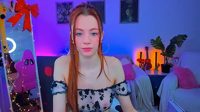 Snapshot of Alyssa_Smitt chatting on January 22, 2025, 7:14 am Alyssa Smitt online show from January 22, 2025, 7:14 am