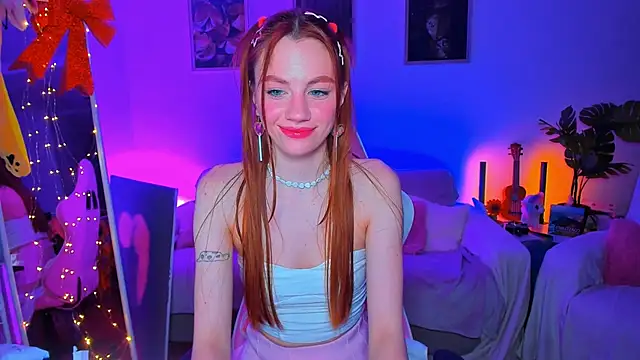 Snapshot of Alyssa_Smitt chatting on March 2, 2025, 11:31 pm Alyssa Smitt online show from March 2, 2025, 11:31 pm