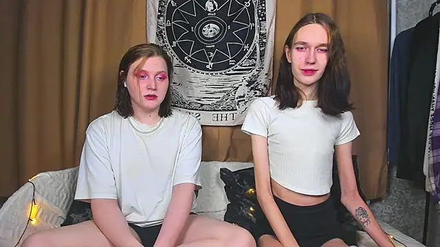 Snapshot of Calvin_and_Kevin chatting on February 21, 2025, 4:48 pm Calvin and Kevin online show from February 21, 2025, 4:48 pm