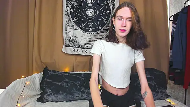 Calvin and Kevin online show from March 11, 2025, 4:43 am