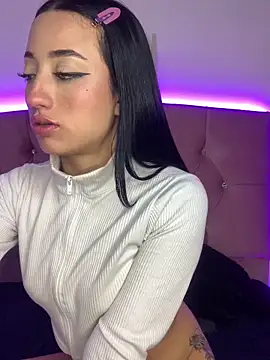 Ady 18 online show from January 16, 2025, 8:57 pm