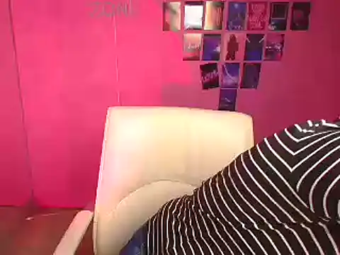 Lissmilf online show from March 18, 2026, 12:41 pm