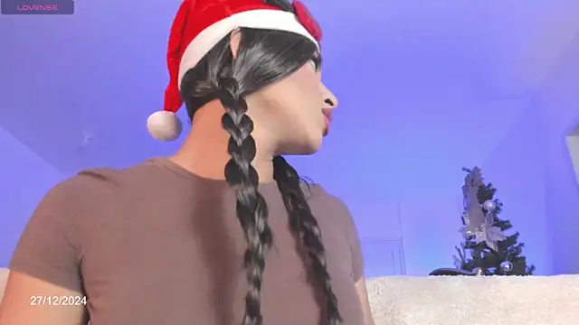 Snapshot of Angel_camm chatting on December 28, 2024, 3:37 am Angel camm online show from December 28, 2024, 3:37 am