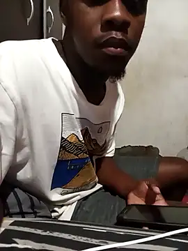 Uncletee112 online show from February 27, 2026, 9:26 pm