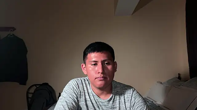 Snapshot of JoshuaTls08 chatting on January 1, 2025, 5:43 am JoshuaTls08 online show from January 1, 2025, 5:43 am