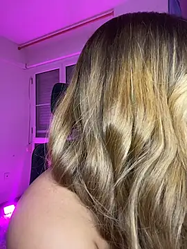 Snapshot of Agnescruzz chatting on March 15, 2026, 5:08 pm Agnescruzz online show from March 15, 2026, 5:08 pm