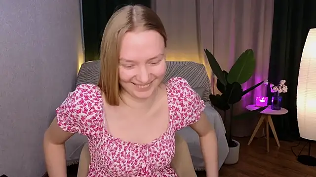 Snapshot of CarolynCohen__ chatting on February 11, 2025, 5:26 am CarolynCohen online show from February 11, 2025, 5:26 am
