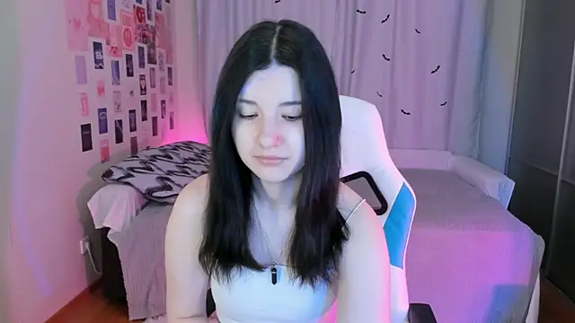 Vanessa Verona online show from March 2, 2025, 5:01 am