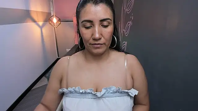 GiaFox  online show from March 18, 2025, 3:31 pm