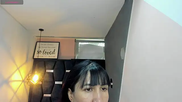 GiaFox  online show from October 18, 2025, 1:12 pm