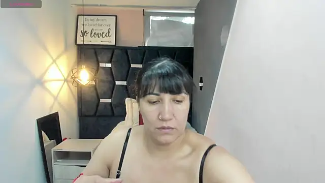 GiaFox  online show from October 20, 2025, 7:58 pm