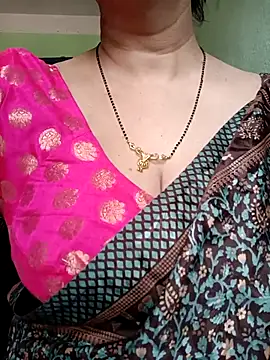 Rosy-B online show from February 19, 2025, 10:01 am