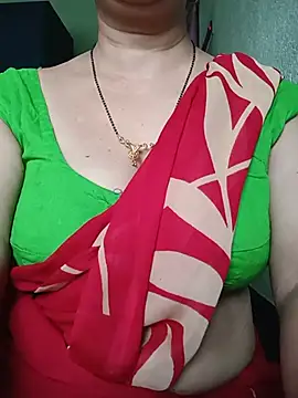 Snapshot of Rosy-B chatting on June 2, 2026, 12:01 am Rosy-B online show from June 2, 2026, 12:01 am