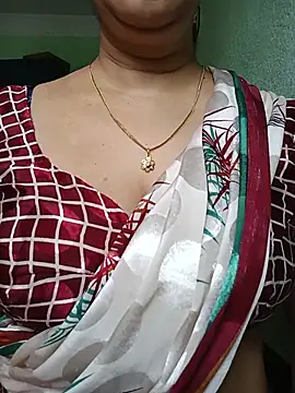 Snapshot of Rosy-B chatting on July 22, 2026, 12:46 am Rosy-B online show from July 22, 2026, 12:46 am