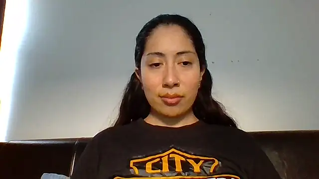 Snapshot of LorenaAnderson chatting on February 18, 2025, 4:48 pm LorenaAnderson online show from February 18, 2025, 4:48 pm