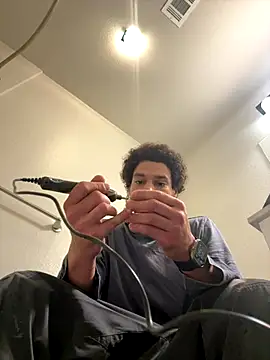 Clearlytothepoint420 online show from December 4, 2024, 5:38 am