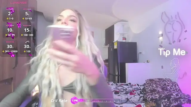 mariiahneedles online show from July 4, 2026, 12:28 am