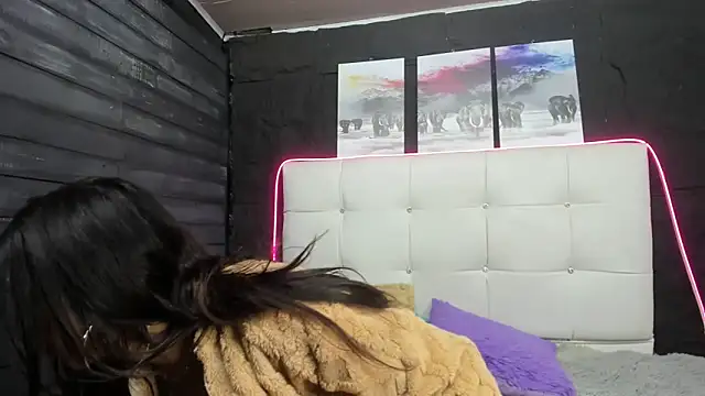 Sweet camille online show from October 7, 2025, 11:29 am