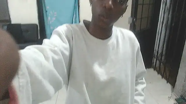 Snapshot of spicycouplex chatting on February 18, 2025, 5:09 am spicycouplex online show from February 18, 2025, 5:09 am