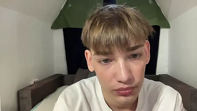 Snapshot of Nick_Win chatting on December 14, 2024, 8:13 am Nick Win online show from December 14, 2024, 8:13 am