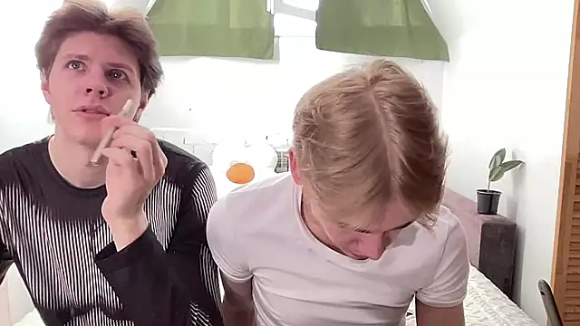 Snapshot of Nick_Win chatting on January 5, 2025, 6:56 am Nick Win online show from January 5, 2025, 6:56 am