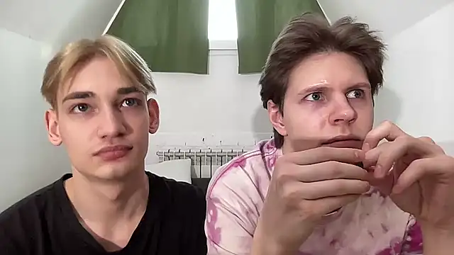 Snapshot of Nick_Win chatting on January 7, 2025, 8:24 am Nick Win online show from January 7, 2025, 8:24 am