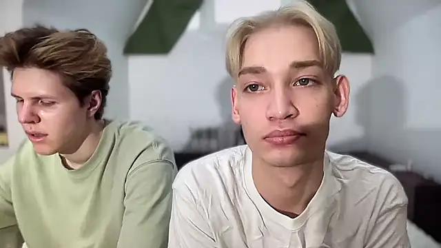 Snapshot of Nick_Win chatting on January 10, 2025, 4:01 am Nick Win online show from January 10, 2025, 4:01 am