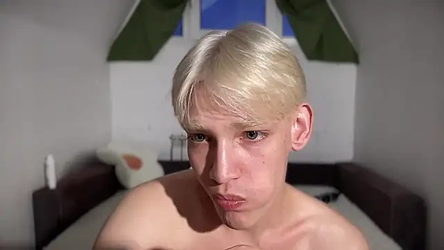 Snapshot of Nick_Win chatting on January 24, 2025, 11:15 am Nick Win online show from January 24, 2025, 11:15 am