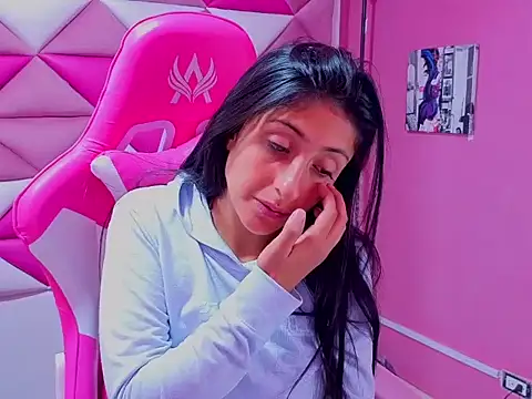 Snapshot of Cameron_cutte chatting on September 11, 2025, 2:44 am Cameron cutte online show from September 11, 2025, 2:44 am