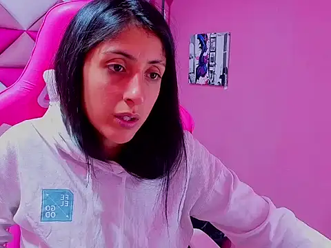 Snapshot of Cameron_cutte chatting on October 4, 2025, 2:53 am Cameron cutte online show from October 4, 2025, 2:53 am