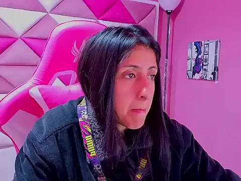 Snapshot of Cameron_cutte chatting on October 7, 2025, 2:53 am Cameron cutte online show from October 7, 2025, 2:53 am