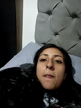 Snapshot of Cameron_cutte chatting on October 22, 2025, 5:41 am Cameron cutte online show from October 22, 2025, 5:41 am