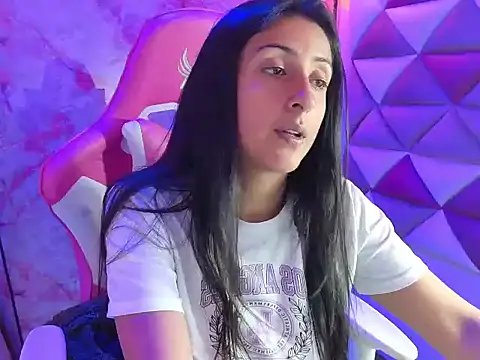 Cameron cutte online show from March 17, 2026, 3:44 am