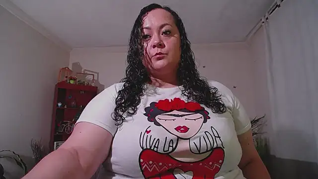 Snapshot of Aleia_Taylor chatting on October 6, 2025, 2:09 am Aleia Taylor online show from October 6, 2025, 2:09 am