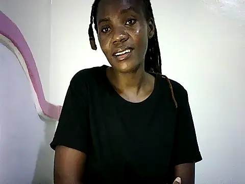 Pierra77 online show from October 28, 2025, 7:16 pm