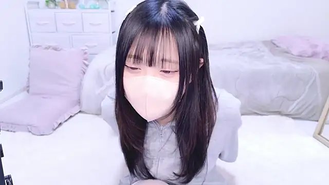 Snapshot of Suzu_ch_xx chatting on March 3, 2025, 4:14 pm Suzu ch xx online show from March 3, 2025, 4:14 pm