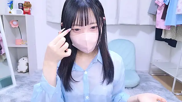 Snapshot of Suzu_ch_xx chatting on March 10, 2025, 6:12 pm Suzu ch xx online show from March 10, 2025, 6:12 pm