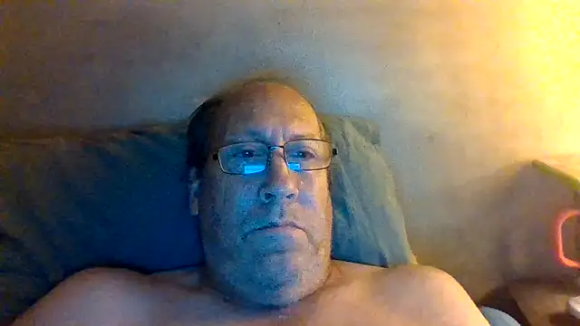 hornyrich69 online show from April 28, 2026, 4:28 am