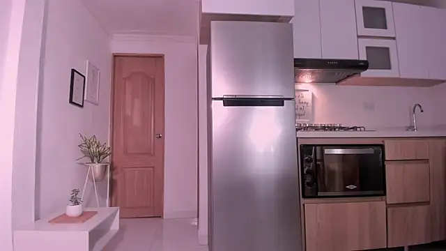 DannaHyde online show from March 14, 2025, 1:27 am