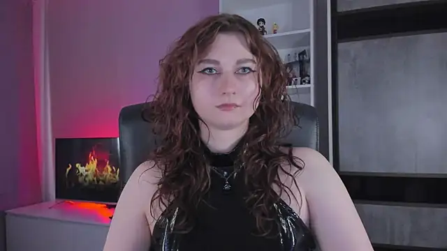 Snapshot of Goddess-Rose chatting on May 12, 2026, 5:21 pm Goddess-Rose online show from May 12, 2026, 5:21 pm