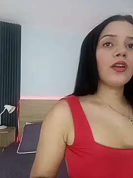 Chiqui milk  online show from September 27, 2025, 6:57 pm