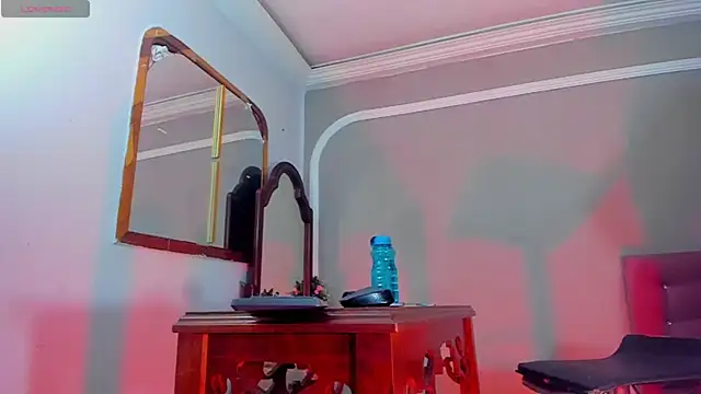 Jimena Grey online show from September 11, 2025, 5:51 am