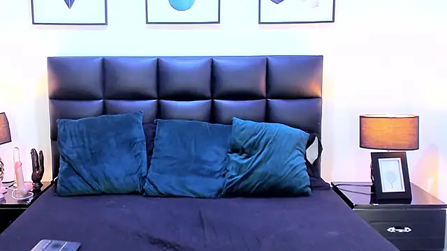 TaraCarson online show from March 9, 2025, 2:07 am