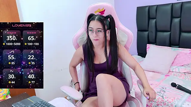 im-eliza online show from February 25, 2025, 5:36 pm