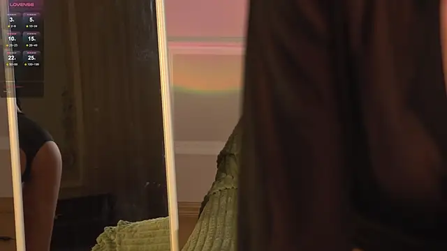 Snapshot of happywhores chatting on November 23, 2025, 9:58 pm happywhores online show from November 23, 2025, 9:58 pm